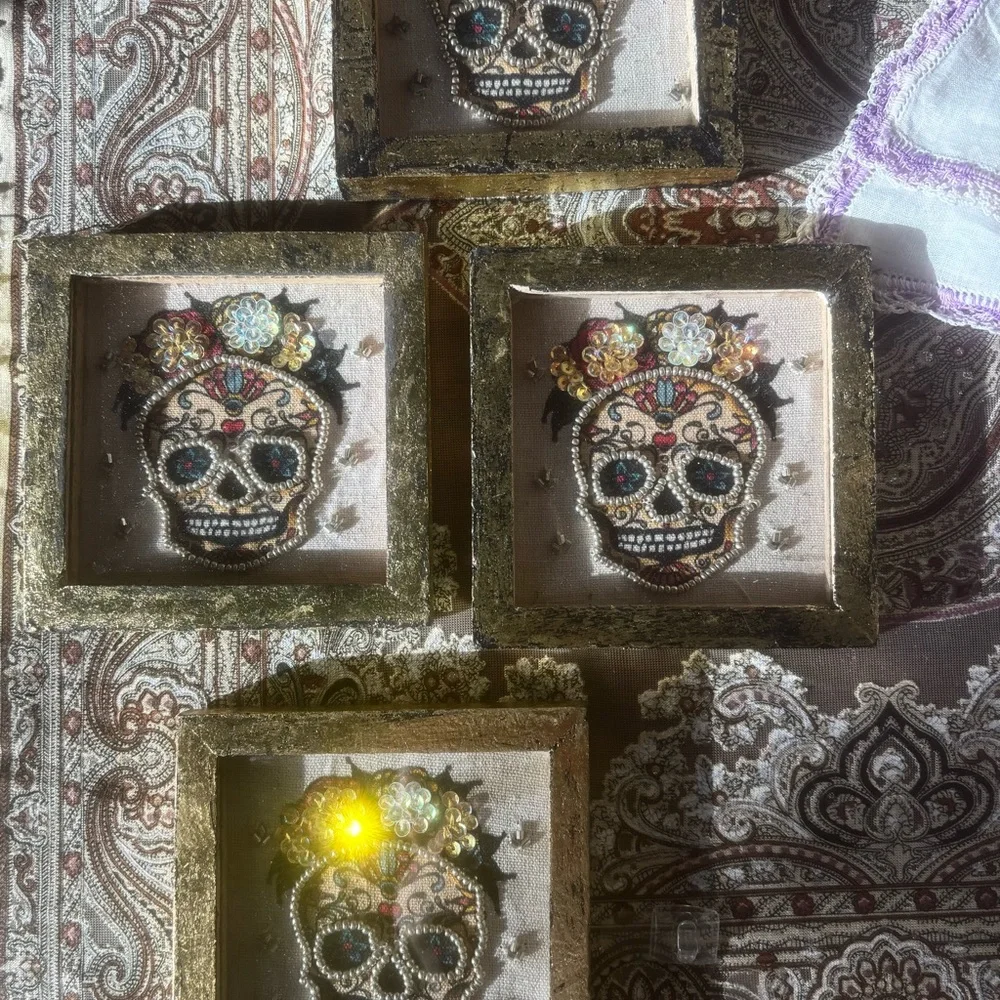 Beaded Sugar Skull Day of the Dead coaster tray wall decor Set